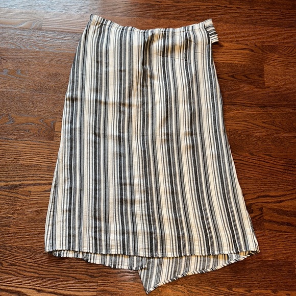 BCBG Maxazria striped asymmetrical midi skirt - Picture 7 of 14